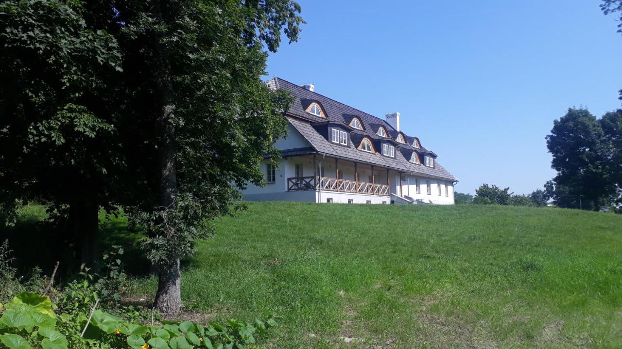 Dwór Strzyżew Zelazowa Wola Exterior foto