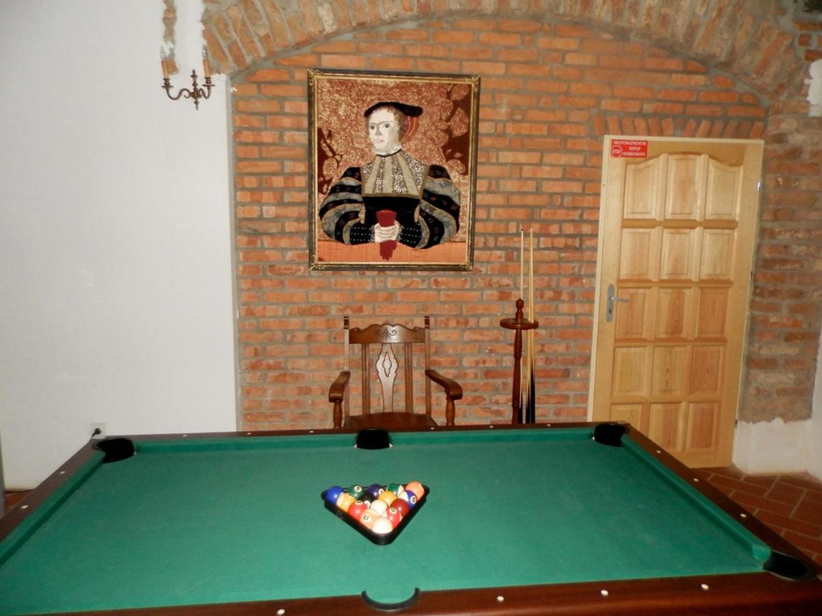 Dwór Strzyżew Zelazowa Wola Exterior foto